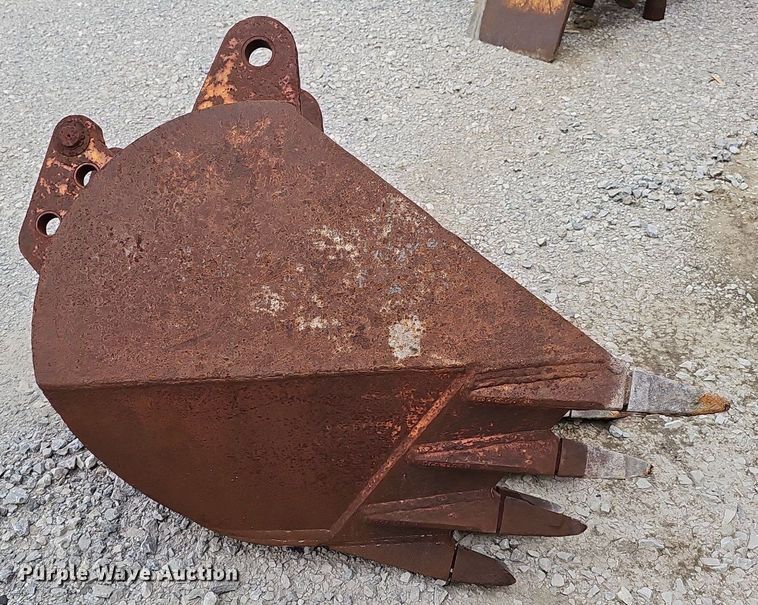 image for item IO9948 Excavator attachments