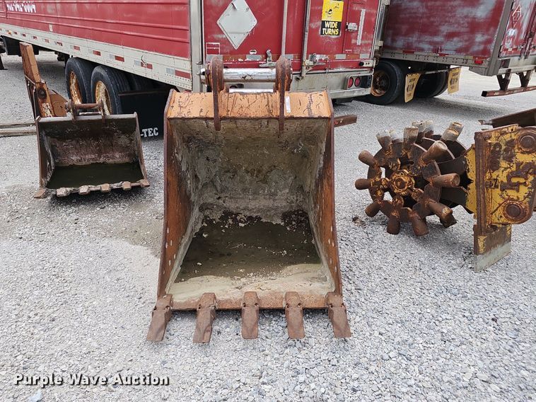 image for item IO9953 Midland 42