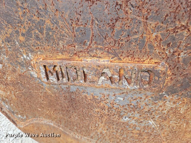 image for item IO9953 Midland 42