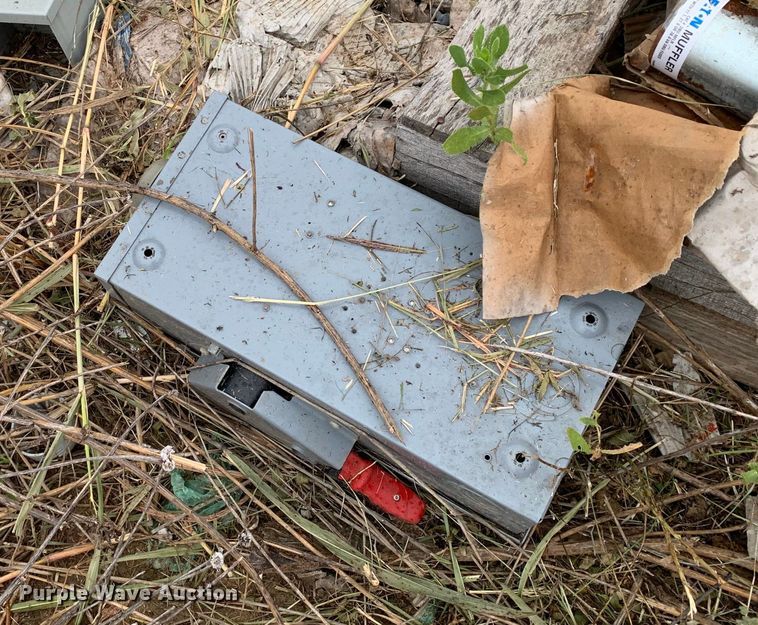 image for item JT9838 Approximately 50 pallets of high line electrical components 