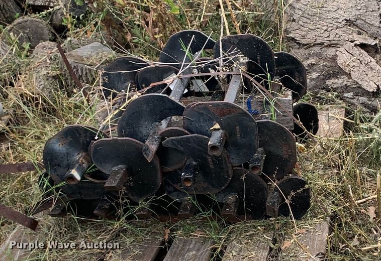 image for item JT9839 Approximately 50 pallets of electrical components 