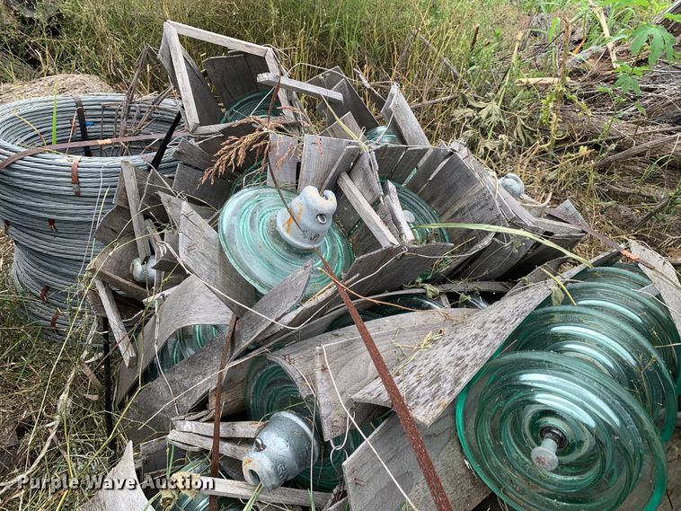 image for item JT9839 Approximately 50 pallets of electrical components 