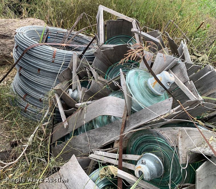 image for item JT9839 Approximately 50 pallets of electrical components 