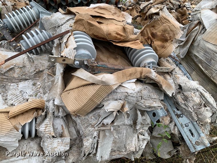 image for item JT9839 Approximately 50 pallets of electrical components 