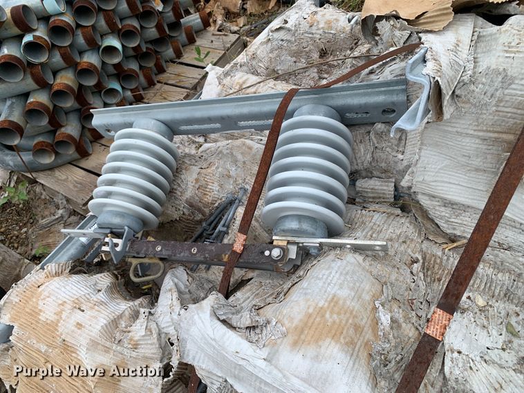 image for item JT9839 Approximately 50 pallets of electrical components 