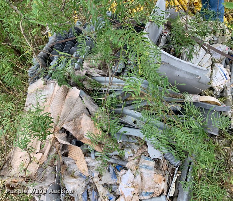 image for item JT9839 Approximately 50 pallets of electrical components 