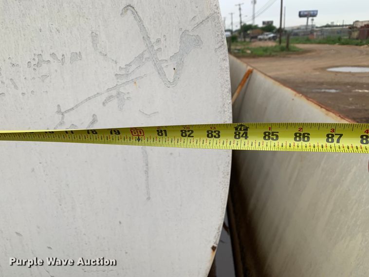 image for item JT9843 Fuel tank