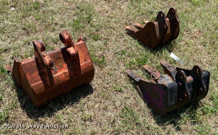 image for item JT9849 (3) mini excavator buckets