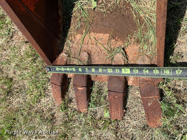 image for item JT9849 (3) mini excavator buckets