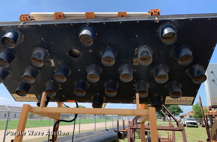 image for item JT9850 Amida 320-241 arrow board trailer