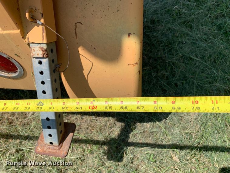 image for item JT9850 Amida 320-241 arrow board trailer