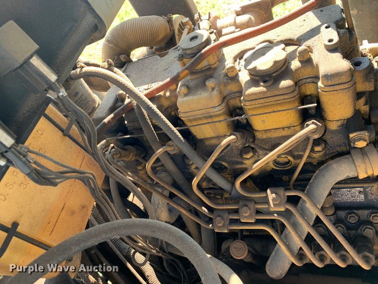 image for item JT9860 Sullair 185DPQCAT air compressor