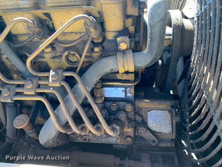 image for item JT9860 Sullair 185DPQCAT air compressor