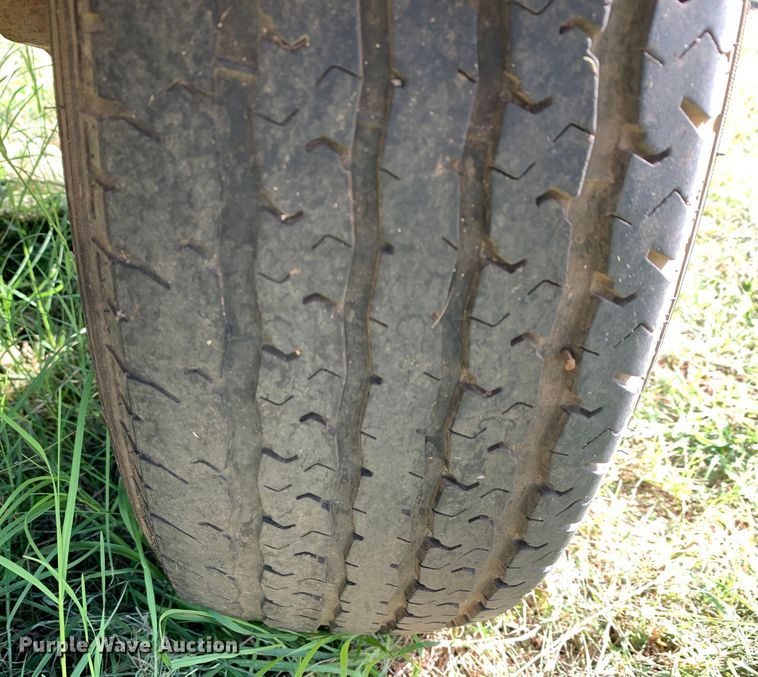 image for item JT9860 Sullair 185DPQCAT air compressor