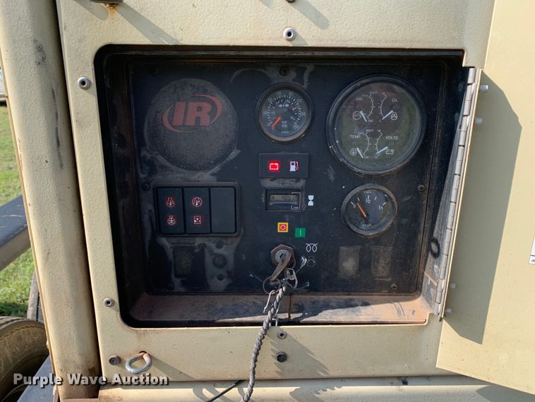 image for item JT9861 2008 Ingersoll-rand  130 air compressor