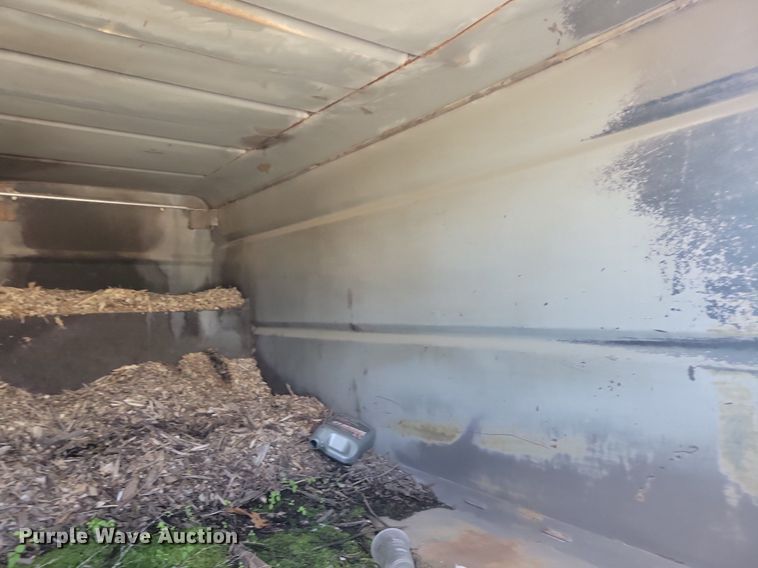 image for item KB9021 1991 Ford F700 bucket truck