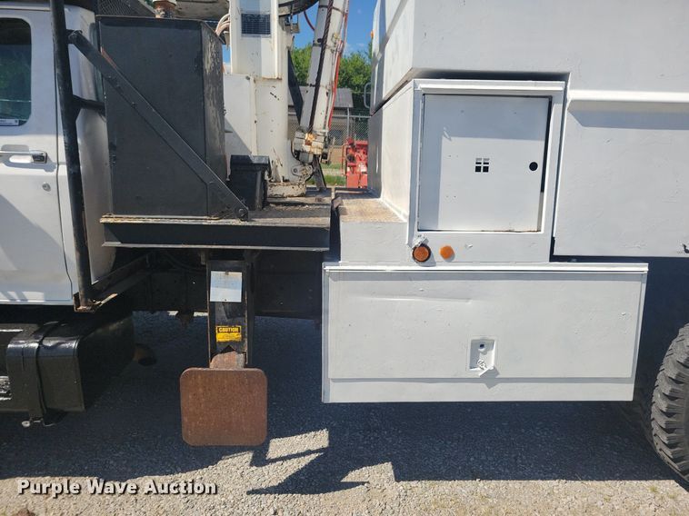 image for item KB9021 1991 Ford F700 bucket truck