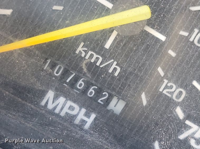 image for item KB9021 1991 Ford F700 bucket truck