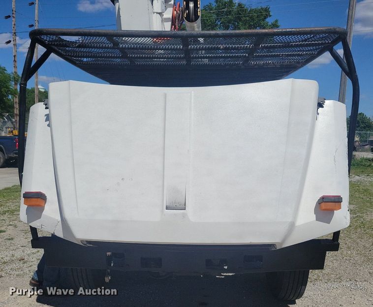 image for item KB9021 1991 Ford F700 bucket truck