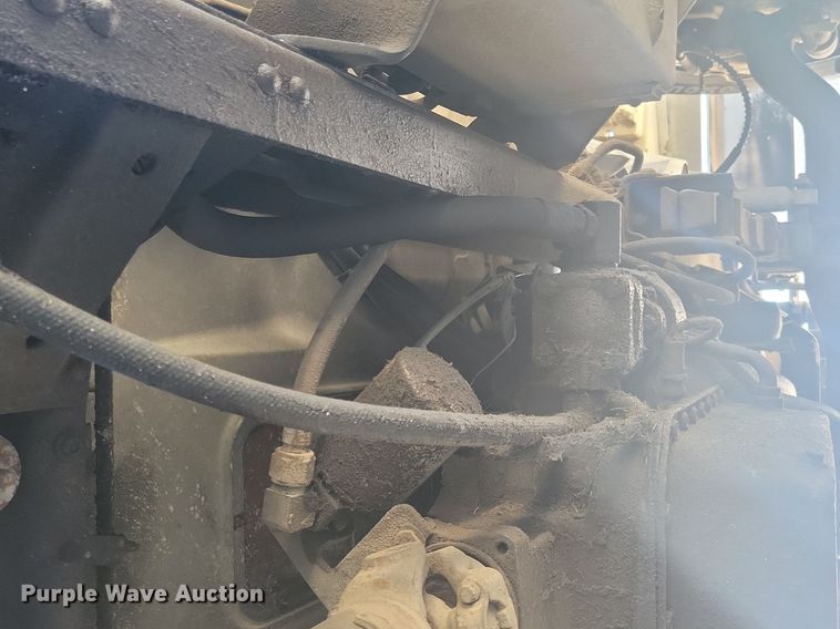 image for item KB9021 1991 Ford F700 bucket truck