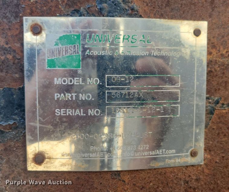 image for item KB9041 2012 Kenworth T800 hydrovac truck