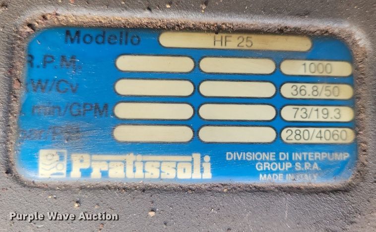 image for item KB9041 2012 Kenworth T800 hydrovac truck