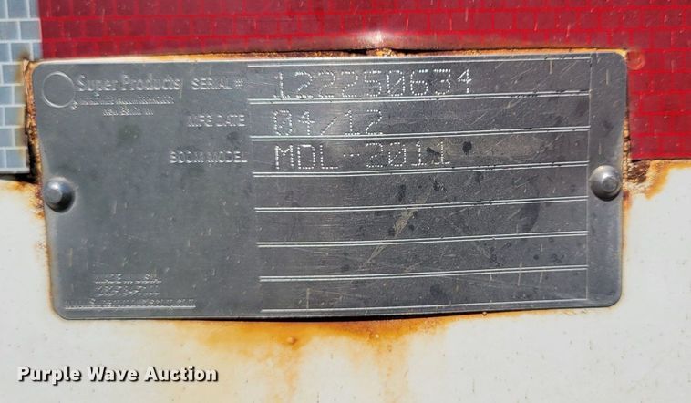 image for item KB9041 2012 Kenworth T800 hydrovac truck