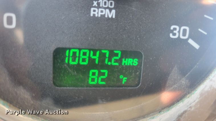 image for item KB9041 2012 Kenworth T800 hydrovac truck