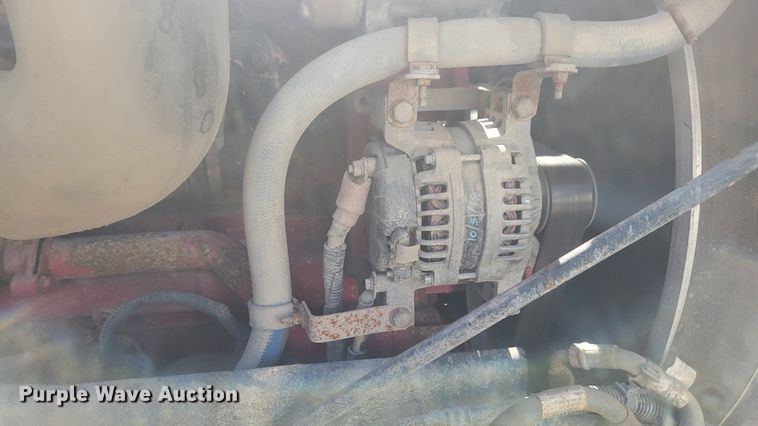 image for item KB9041 2012 Kenworth T800 hydrovac truck