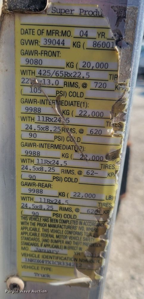 image for item KB9041 2012 Kenworth T800 hydrovac truck