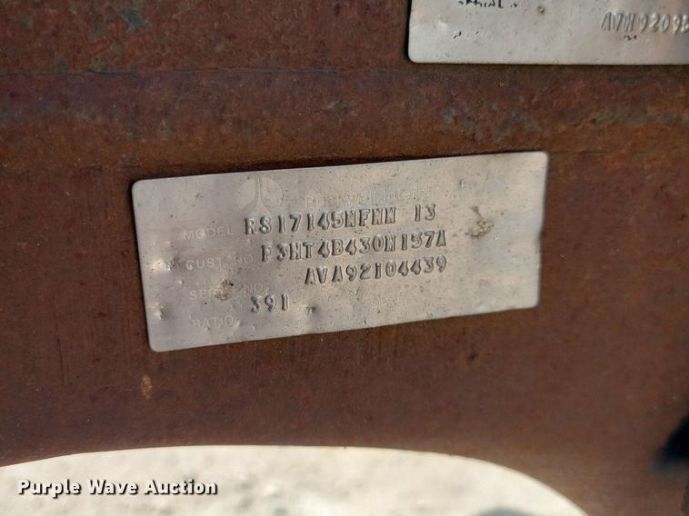 image for item KB9043 1993 Ford F700 truck cab and chassis