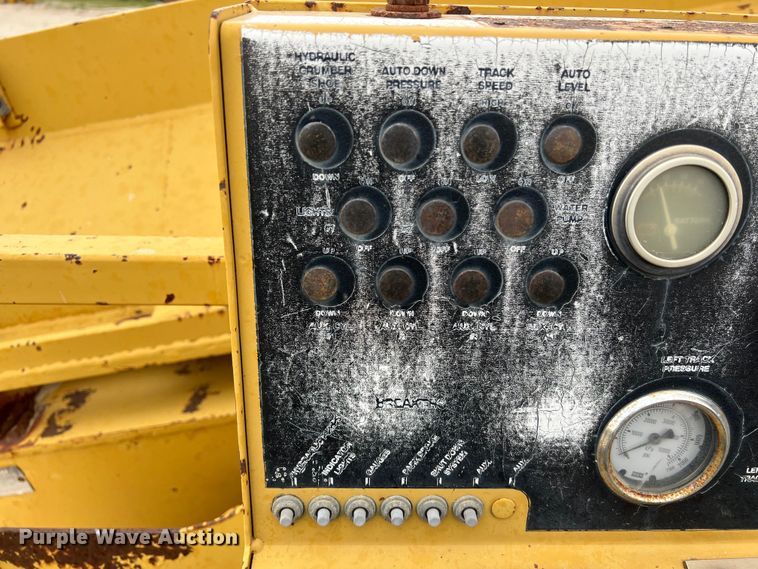 image for item KV9804 1993 Vermeer T555 trencher