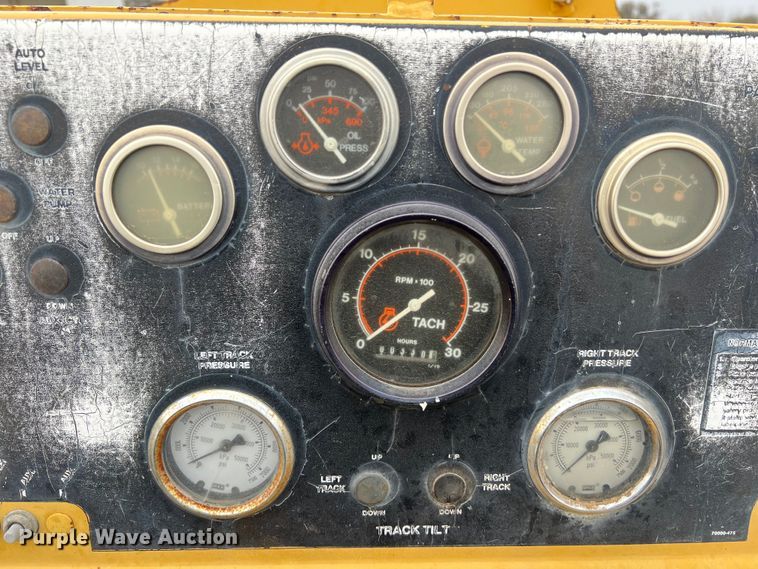 image for item KV9804 1993 Vermeer T555 trencher