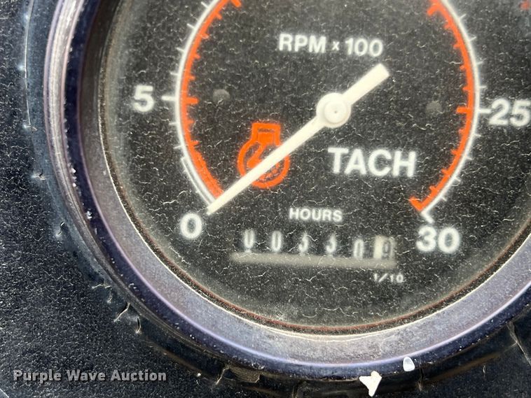 image for item KV9804 1993 Vermeer T555 trencher