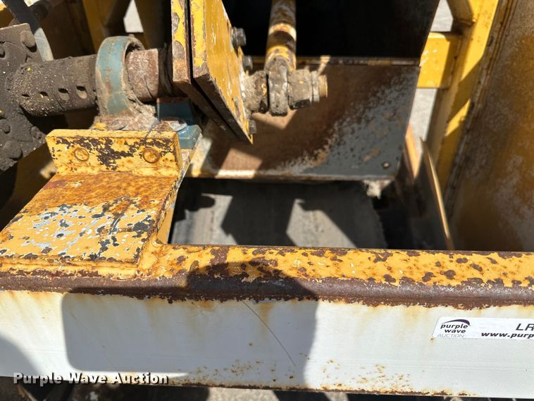 image for item LR9367 Kohlman  202AA screen