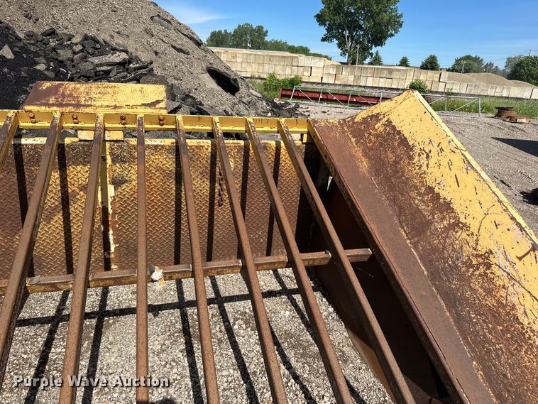 image for item LR9367 Kohlman  202AA screen