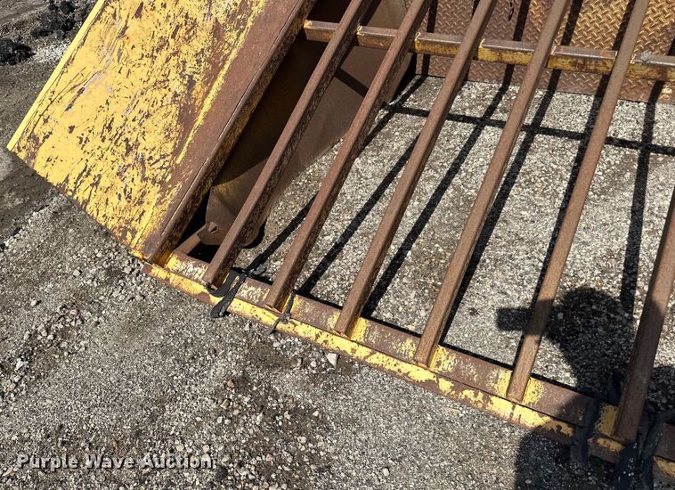 image for item LR9367 Kohlman  202AA screen