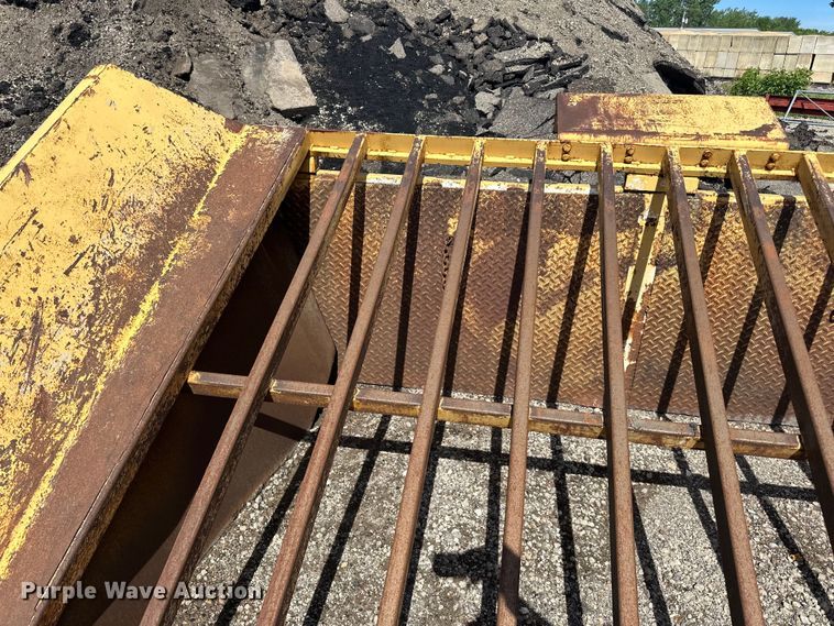 image for item LR9367 Kohlman  202AA screen