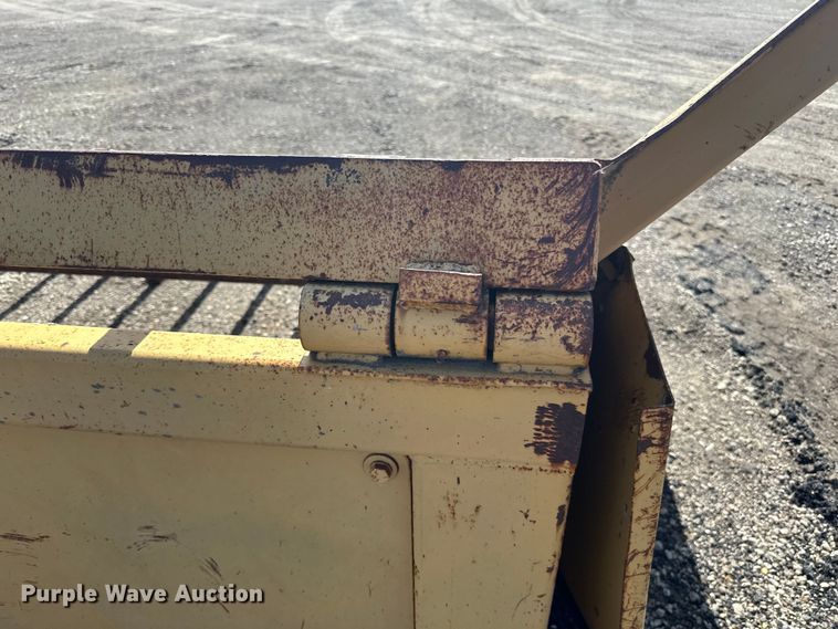 image for item LR9367 Kohlman  202AA screen