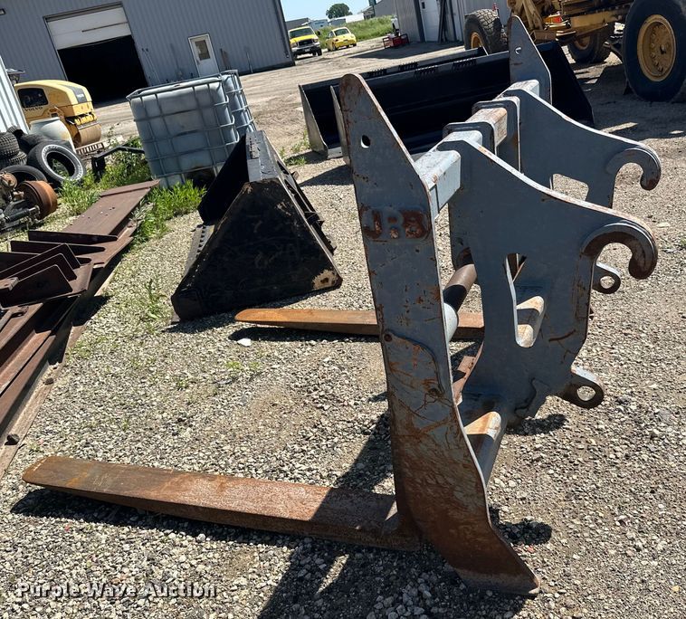 image for item LR9368 JRB  58