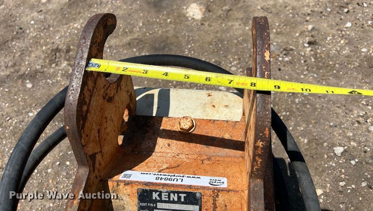 image for item LU9848 Mini excavator compactors