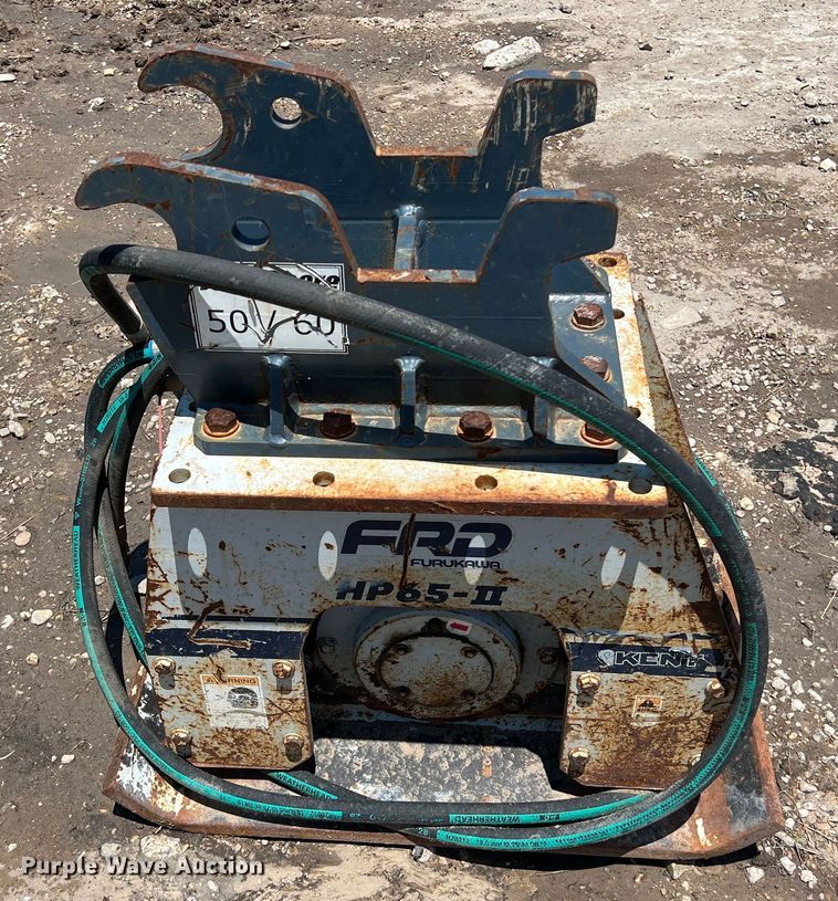 image for item LU9850 FRD HP65-II plate compactor