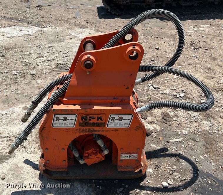 image for item LU9851 NPK C3D plate compactor