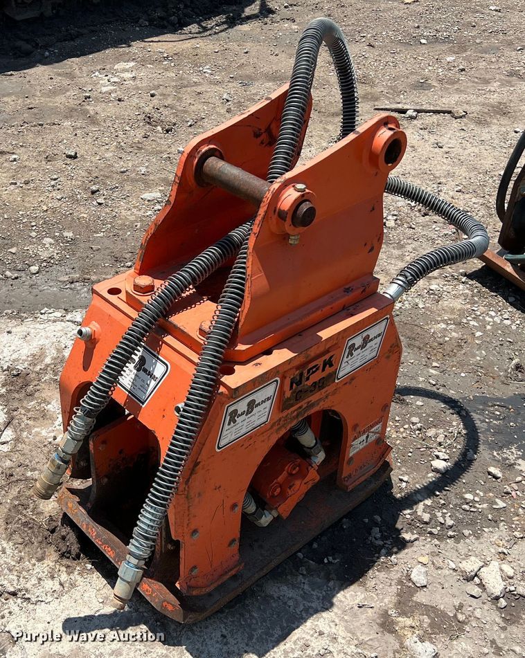 image for item LU9851 NPK C3D plate compactor