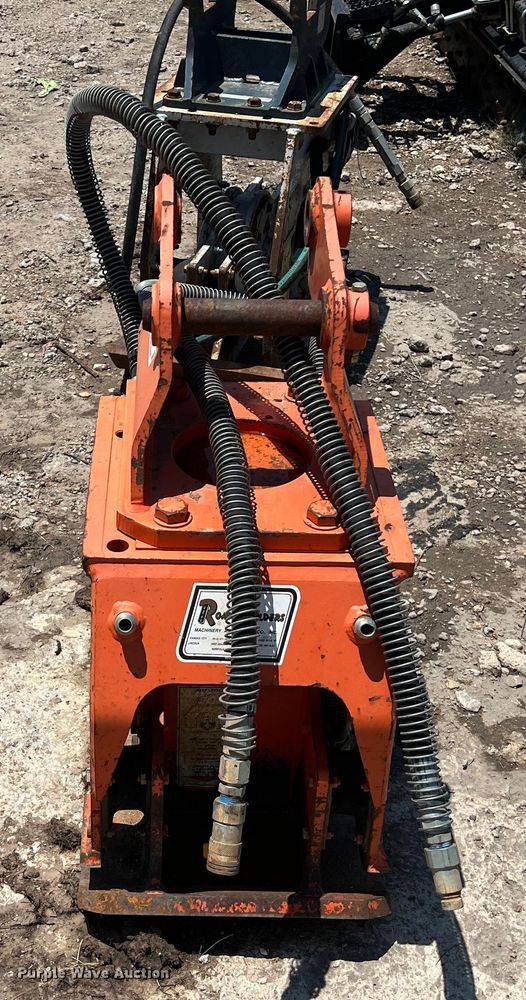 image for item LU9851 NPK C3D plate compactor