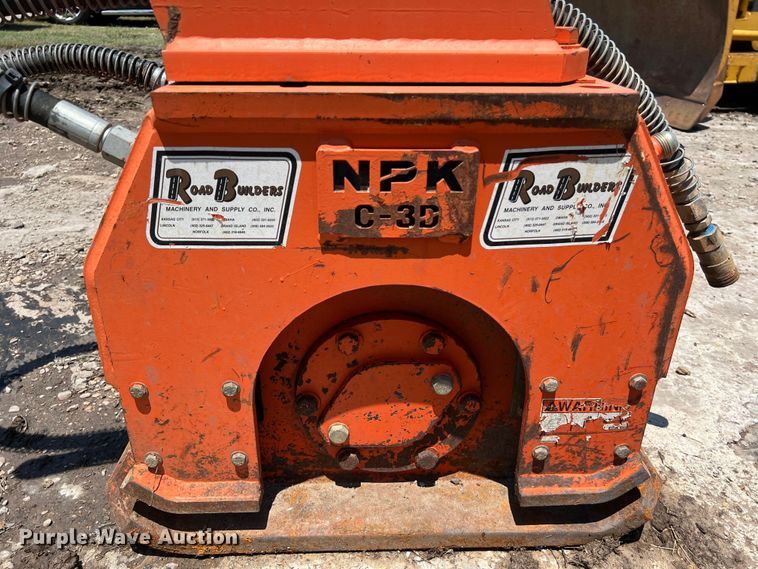 image for item LU9851 NPK C3D plate compactor