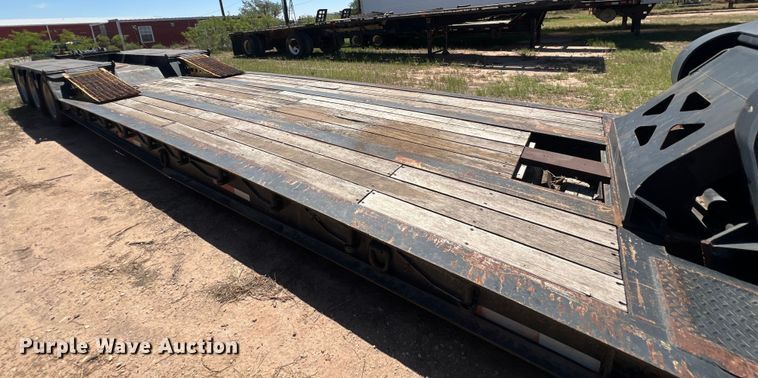 image for item LU9870 1994 Etnyre RTB40TD3-T1 lowboy equipment trailer