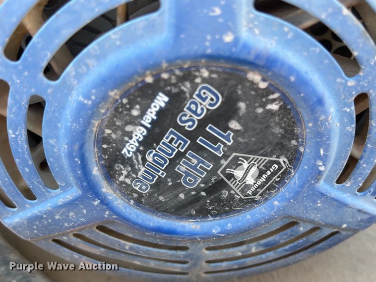 image for item LU9870 1994 Etnyre RTB40TD3-T1 lowboy equipment trailer