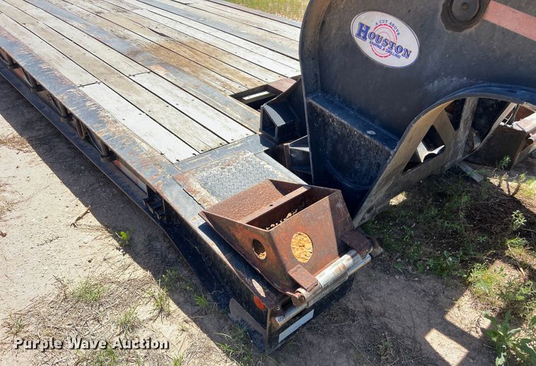 image for item LU9870 1994 Etnyre RTB40TD3-T1 lowboy equipment trailer