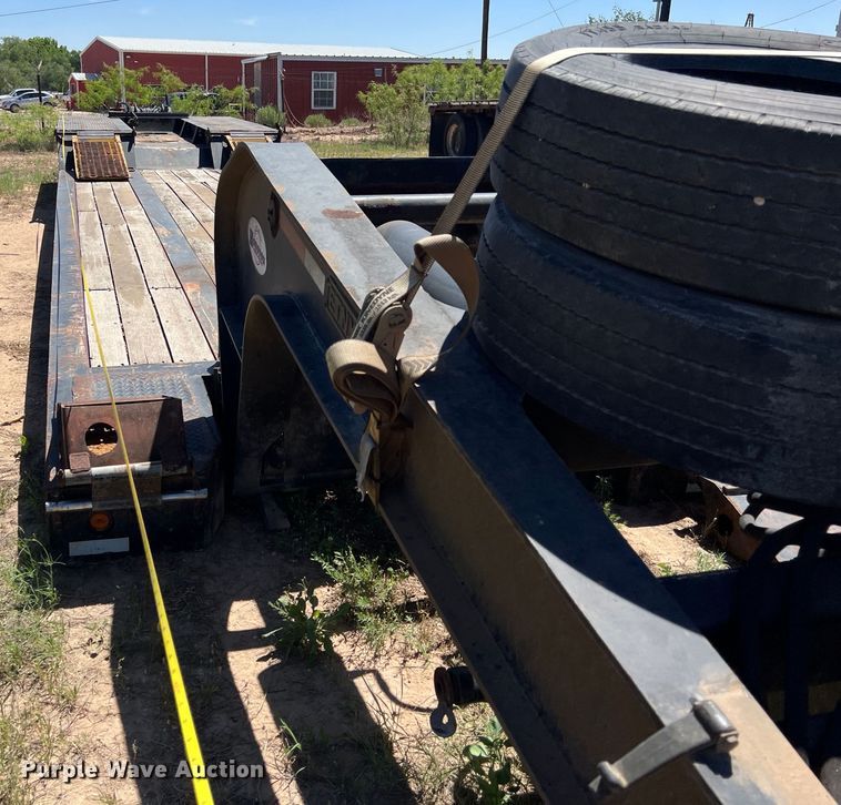 image for item LU9870 1994 Etnyre RTB40TD3-T1 lowboy equipment trailer